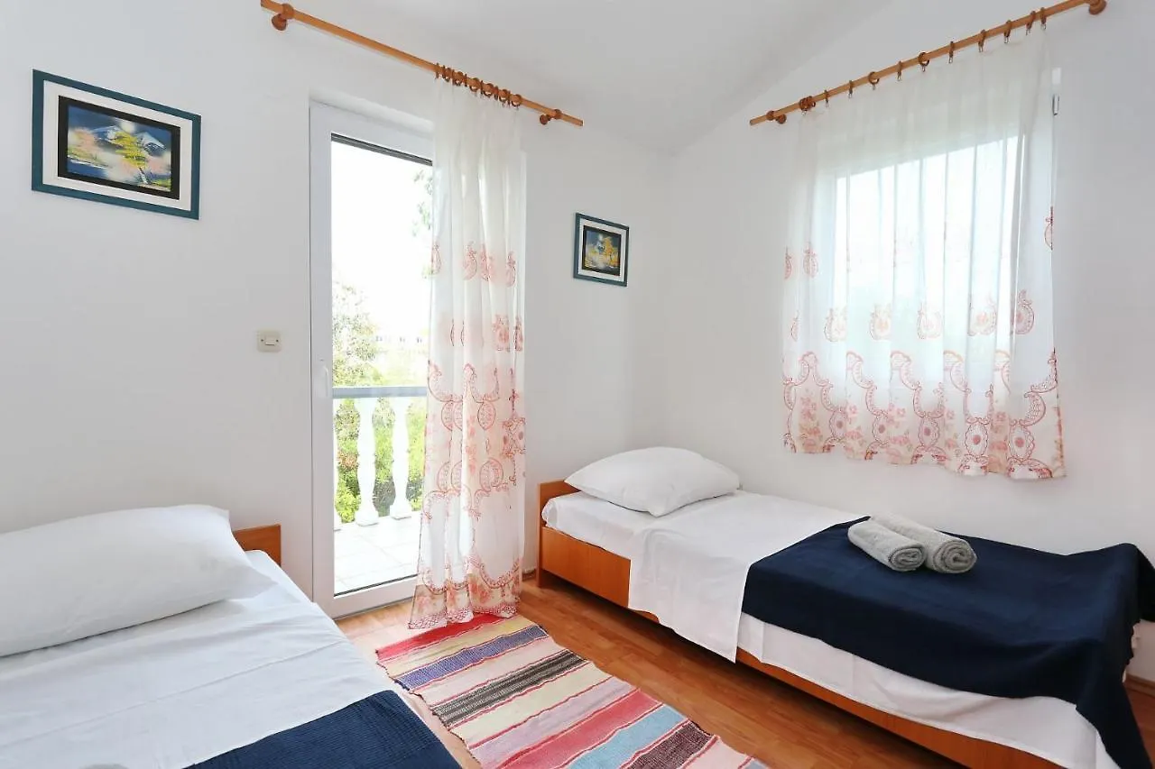 Villa Ivo Zaton  Zaton (Zadar)